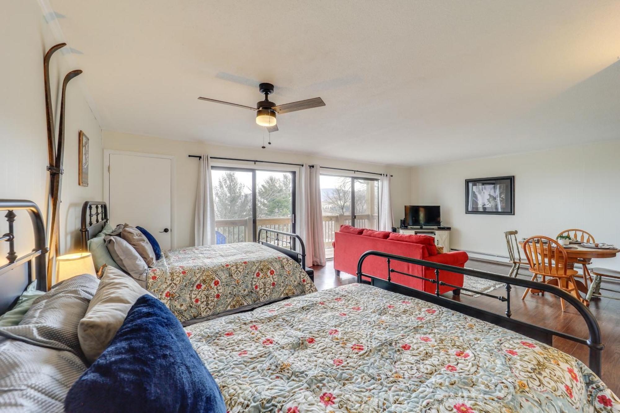 Beech Mountain Studio With Balcony Less Than 1 Mi To Skiing! 외부 사진